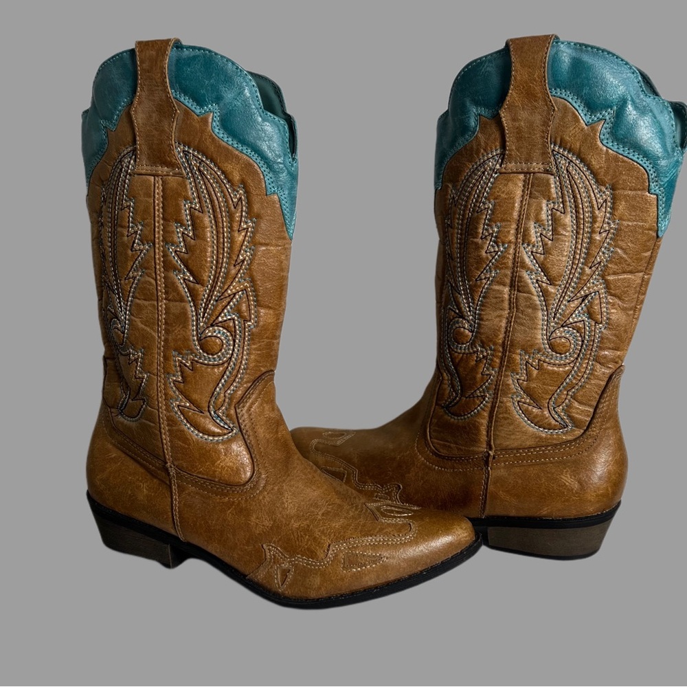 Coconuts by Matisse Cimmaron Women’s Boots Size 7.5 Brown / Turquoise
